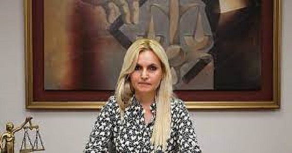 Elevan a juicio oral causa abierta a exfiscal Ana Girala por extorsión