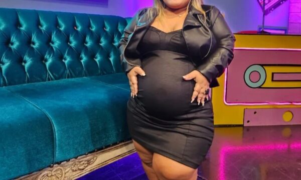 Yasuri sorprendió al rollo confesando que el papá de su bebé mide 1.92