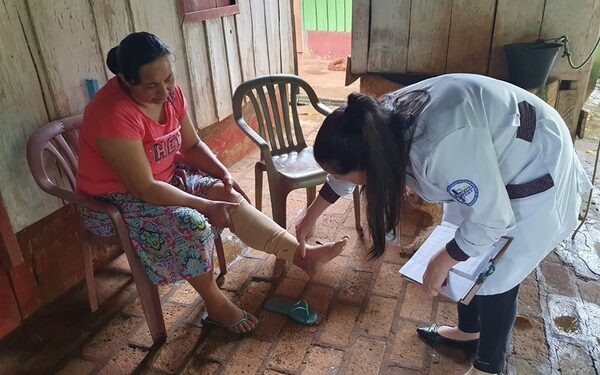 Realizan consultas domiciliarias en Franco