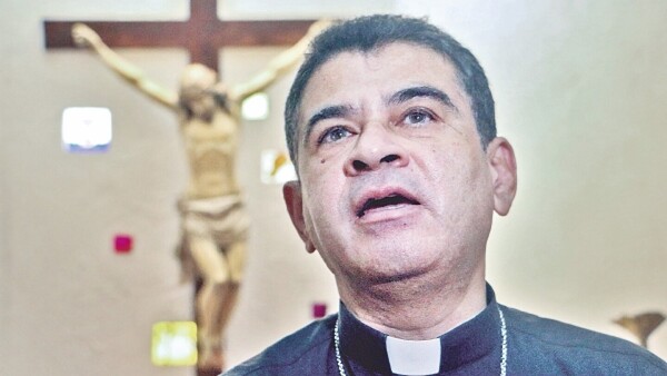 Nicaragua excarceló a doce curas y los envió al Vaticano