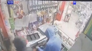 Encapuchados robaron un autoservice en San Antonio - Noticias Paraguay