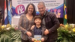 NIÑO DE 9 AÑOS LANZARÁ CÓMIC QUE TRATA SOBRE LA BUENA ALIMENTACIÓN