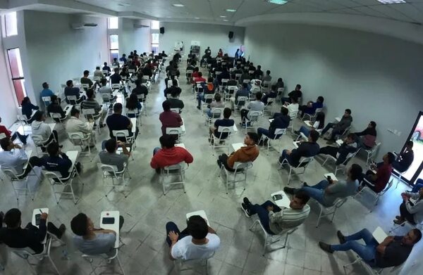 Yacyretá también canceló el concurso que llamó durante el anterior gobierno - Economía - ABC Color