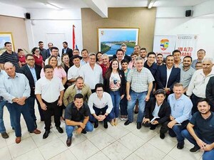 Autoridades piden mejor distribución del Fonacide y más rubros para docentes al titular del MEC | DIARIO PRIMERA PLANA