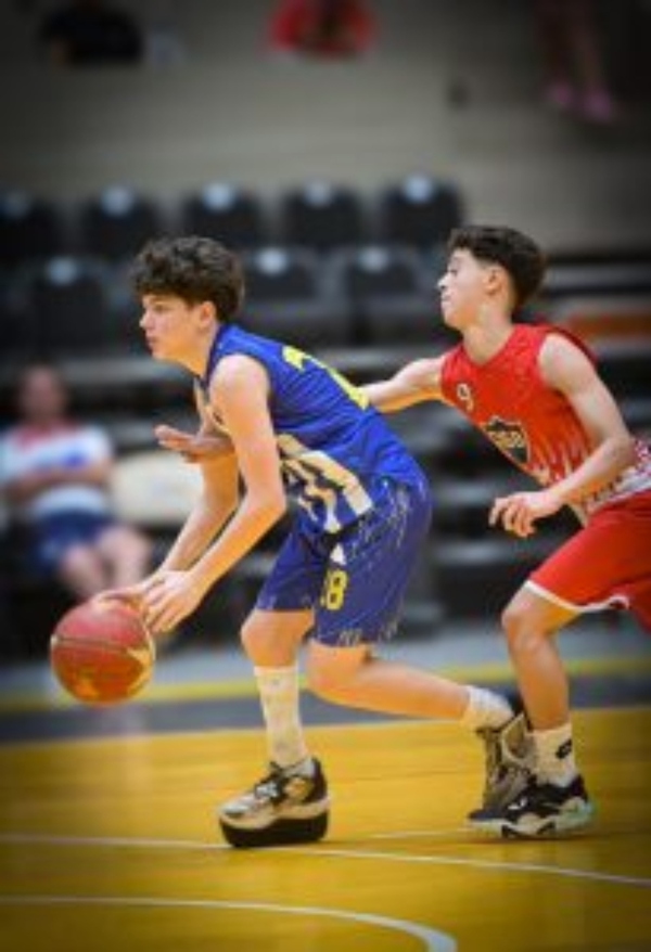 Jesús Pont: Pasión y superación en el baloncesto paraguayo - Megacadena