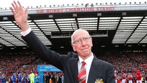 Muere a los 86 años Bobby Charlton, estrella del Manchester United