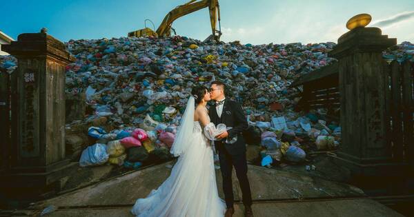 La Nación / Viral: novios posan frente a un basural en Taiwán