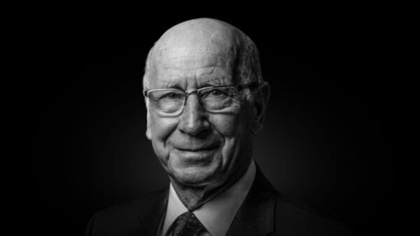 Muere Sir Bobby, el 'gentleman' del fútbol inglés