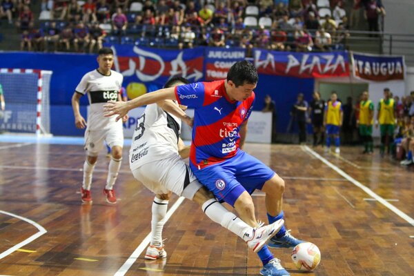 El Ciclón vence por penales a Olimpia y conquista octavo cetro en la Premium de futsal - La Tribuna