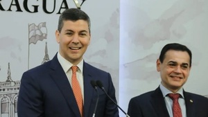Santiago Peña viaja en misión oficial a Washington DC