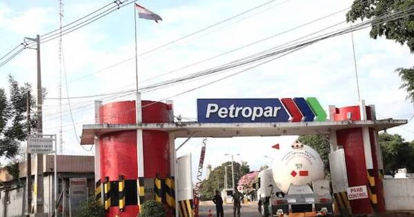 La Nación / Piden los informes sobre hechos punibles en Petropar y el MOPC