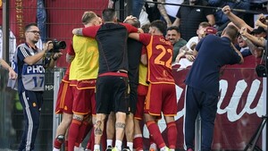 El Shaarawy salva a la Roma