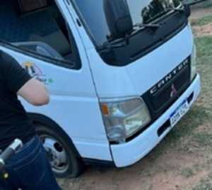 Chofer de camión transportador fue herido de una balazo en la cabeza - Paraguay.com