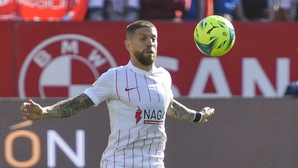 El Papu Gómez confirma su sanción, pero se defiende