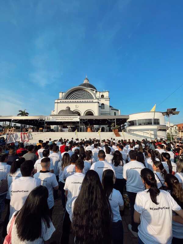 En Caacupé, desvinculados de la Itaipú piden justicia al Ejecutivo | 1000 Noticias