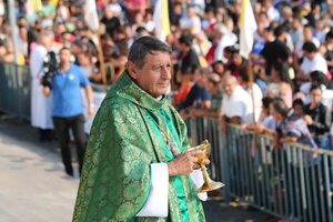 Caacupé: monseñor Valenzuela pidió orar por los jóvenes desvinculados de Itaipú - Nacionales - ABC Color