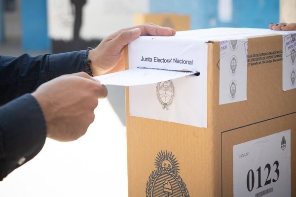 Elecciones en Argentina: comenzaron a cerrar las mesas de votación y se define quiénes serán los candidatos que irán al balotaje - ADN Digital