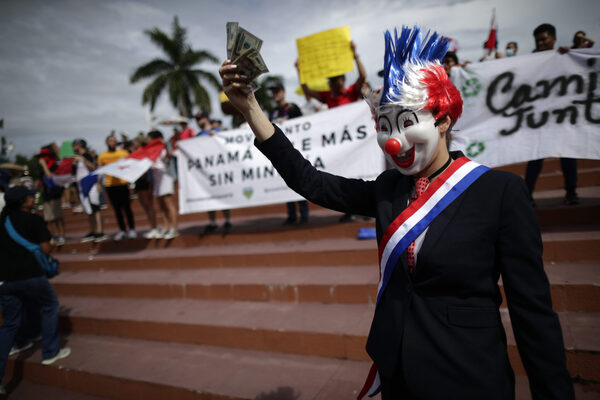 Panamá suspende las clases ante nuevo llamado a protestas contra un contrato minero - MarketData