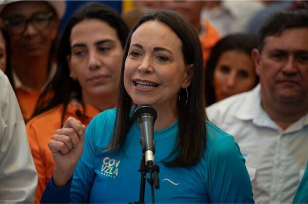 María Corina Machado enfrentará a Nicolás Maduro por la presidencia de Venezuela - Informatepy.com