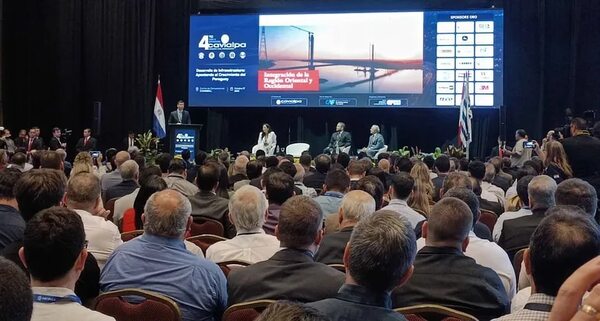 MOPC ya cuenta con US$ 600 millones para obras cloacales y agua potable - Economía - ABC Color