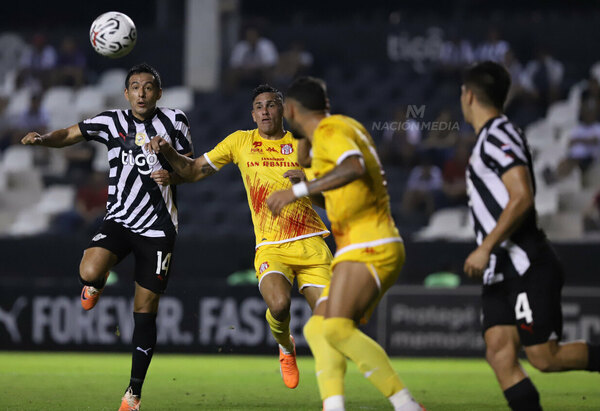Versus / Libertad quiere dar un paso más hacia el bicampeonato
