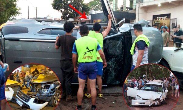 Perdió el control de su rodado, chocó a tres vehículos y terminó volcado en una avenida – Diario TNPRESS