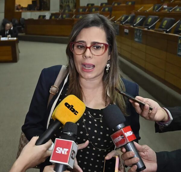Escándalos están causando “fractura importante” en Honor Colorado, según senadora - Política - ABC Color