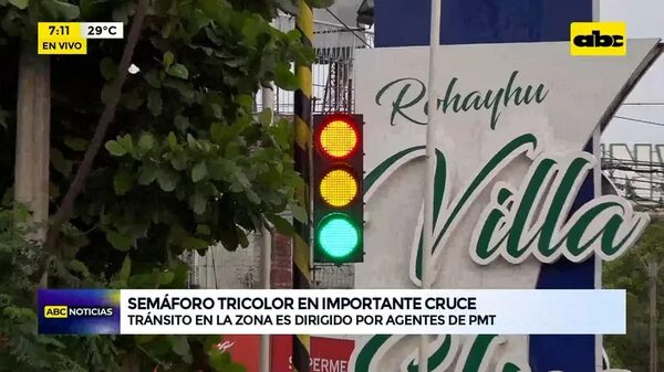 Video: semáforo tricolor en importante cruze - ABC Noticias - ABC Color