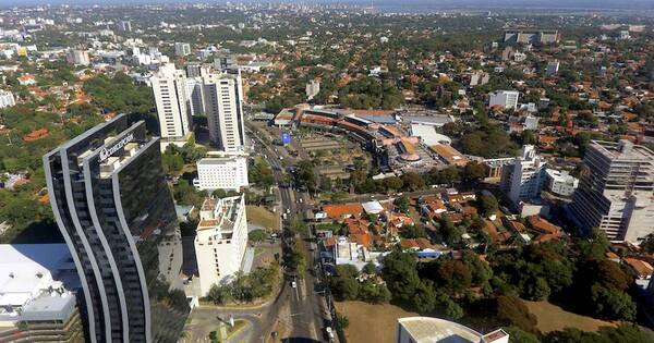 La Nación / Paraguay, cerca del grado de inversión, señala experto del Primer Foro Anual FDC y Nación Media