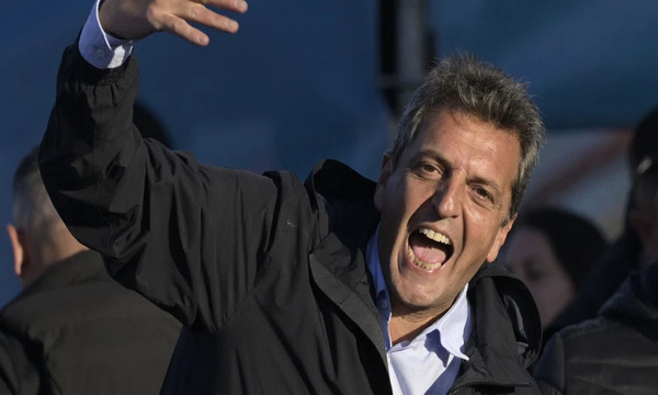 Massa gana la primera vuelta y disputará el balotaje con Milei en elecciones de Argentina
