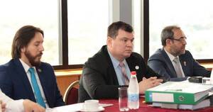 La Nación / En IPS “hasta le mintieron a la Contraloría”, dice senador de Comisión Bicameral