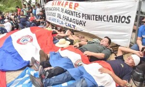 Guardiacárceles inician huelga de hambre y exigen recontrataciones y seguro médico – Prensa 5