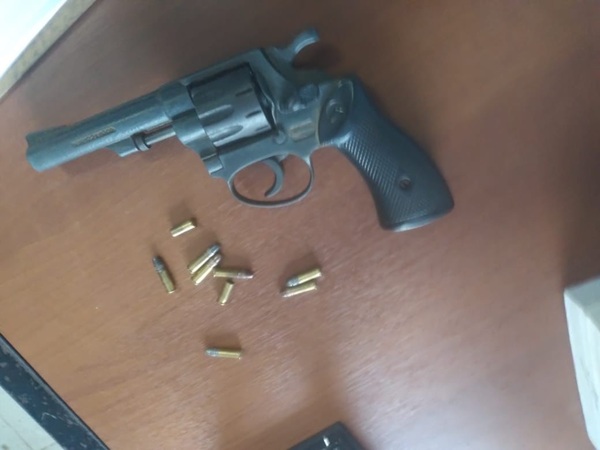 Joven disparó a su suegra, luego se quitó la vida