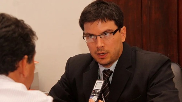 Abogado afirma que sí existió abuso sexual contra un menor - PDS RADIO Y TV