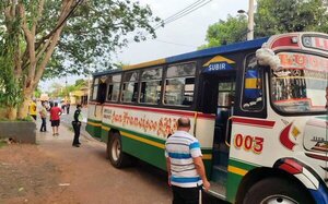 Mujer fallece arrollada por un bus interno en Luque