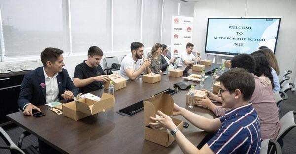 HUAWEI presenta una nueva edición del programa Semillas para el Futuro