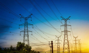 Por caída de la línea de 500 kV usuarios de la ANDE quedan sin luz