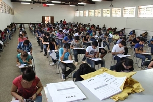 Diario HOY | Proponen obligatoriedad del uso de idiomas oficiales del Paraguay en universidades