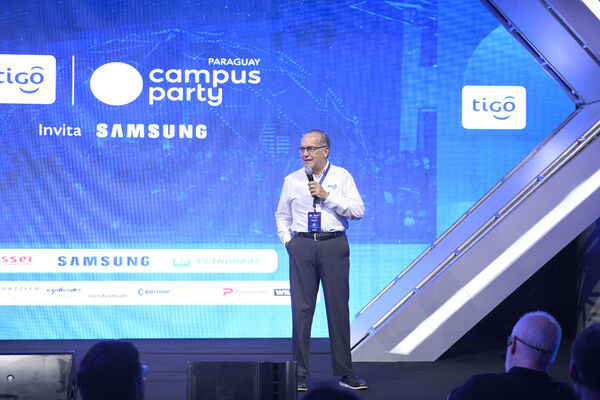 Tigo Campus Party: un universo de contenido para amantes de la tecnolog铆a - Revista PLUS