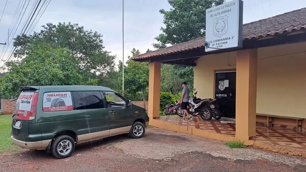 Inseguridad en el Este: roban 40 celulares y cigarrillos electrónicos en asalto - ABC en el Este - ABC Color