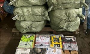 Incautan camisetas falsificadas en CDE