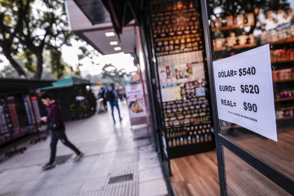 Mercados cambiarios paralelos de Argentina reaccionan de forma dispar a la elección - MarketData