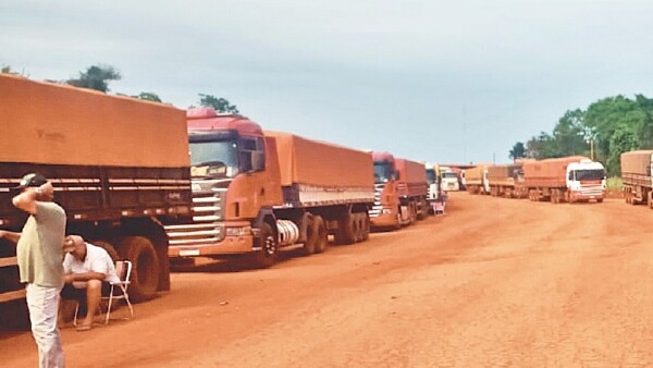 Denuncian imposición para cruzar por un puerto privado