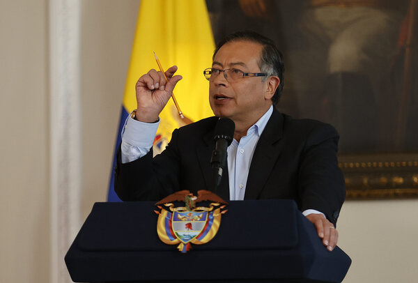 Petro llega a China en visita oficial centrada en comercio y las nuevas Rutas de la Seda - MarketData
