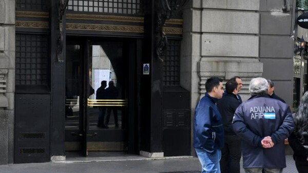 La casa de bolsa del Rey de Cuevas de Argentina ya está bajo la lupa
