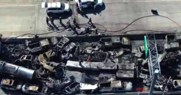 La Nación / “Súper niebla” causa siete muertos por choque en cadena