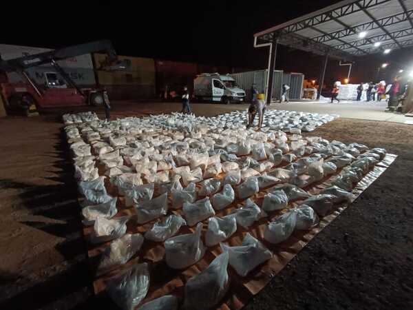 Interceptan más de tres toneladas de cocaína listas para embarcarse a Bélgica