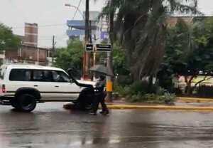 Conductor intentó arrollar a agentes de tránsito en Encarnación