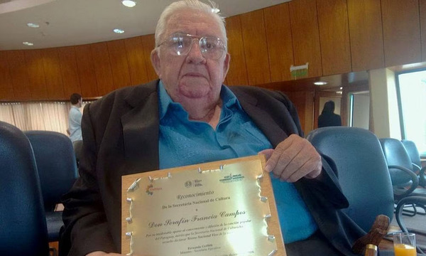 Muere el prolífico folclorista y locutor Serafín Francia Campos