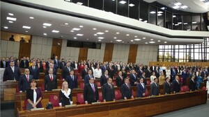 “Que afuera del Senado vayan a hacer su tesapo’e”